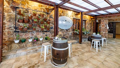 Exterior & Views | Misty Mountain